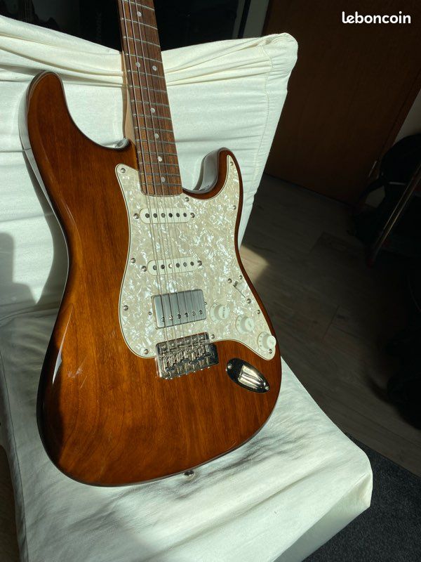 Squier stratocaster Classic vibe (image 2)