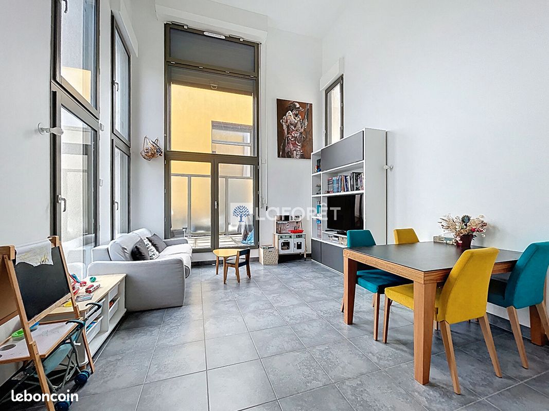Appartement 4 pièces 84 m² · à Saint-Cyr-l'École · 84 m² · 435 000 €