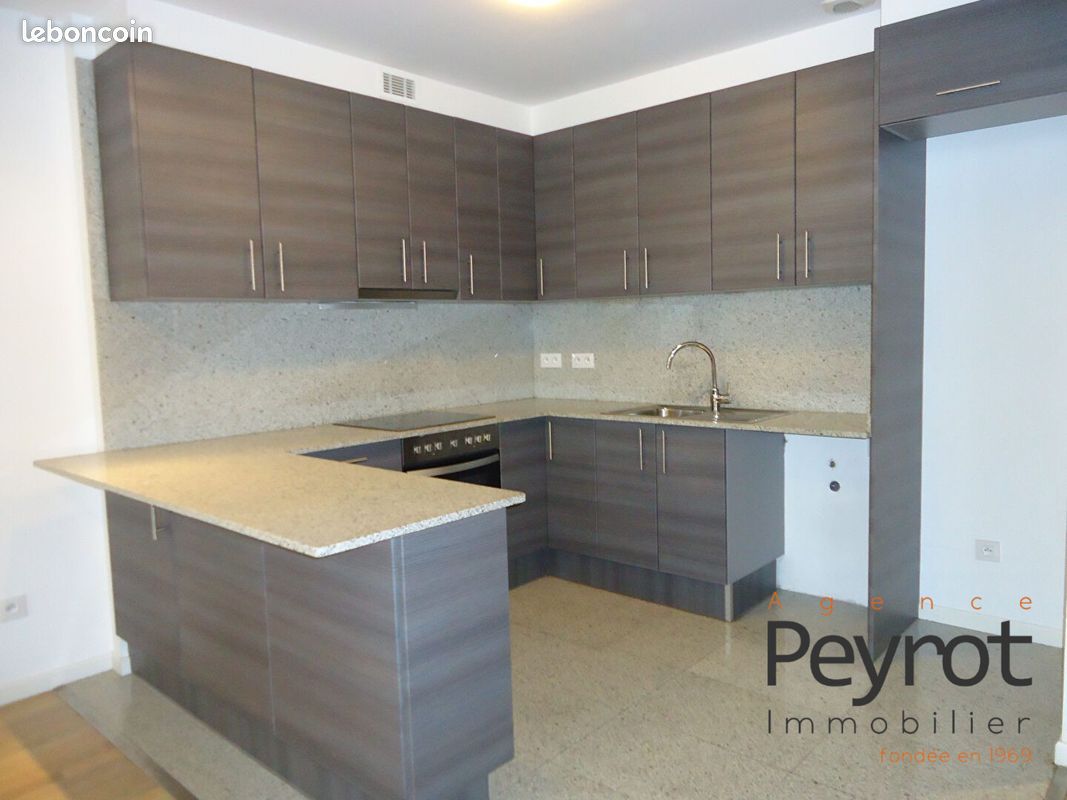 Appartement 4 pièces 90 m² · à Perpignan · 90 m² · 995 €/mois
