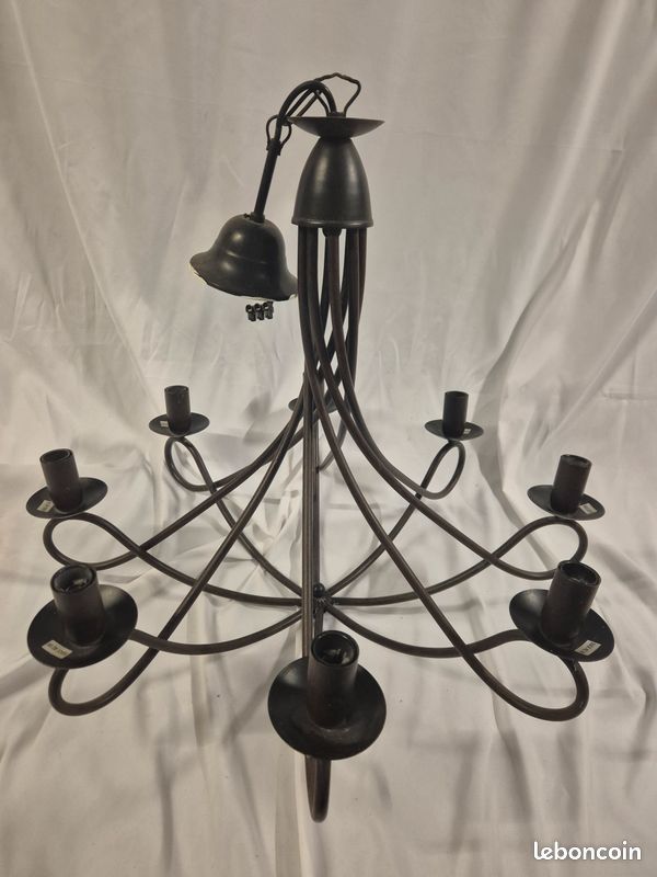 Lustre (image 1)