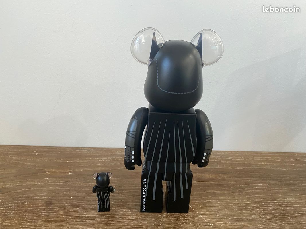 Bearbrick BATMAN the batman 400% + 100% MEDICOM toys