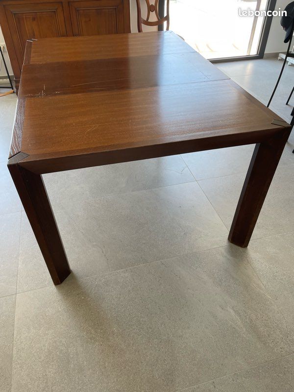 Table de salle à manger (image 4)