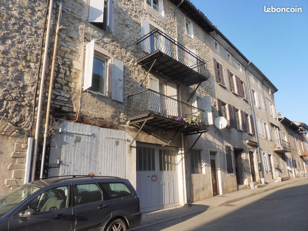Local commercial 16 pièces 300 m² · à La Voulte-sur-Rhône · 300 m² · 220 000 €