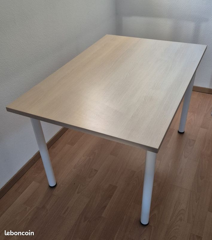 Table rectangle 120x80 (image 1)