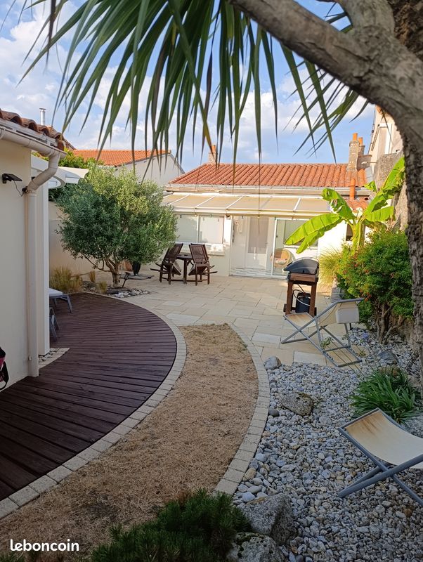 Maison 5 pièces 65 m² · à Les Sables-d'Olonne · 65 m² · 890 €/mois