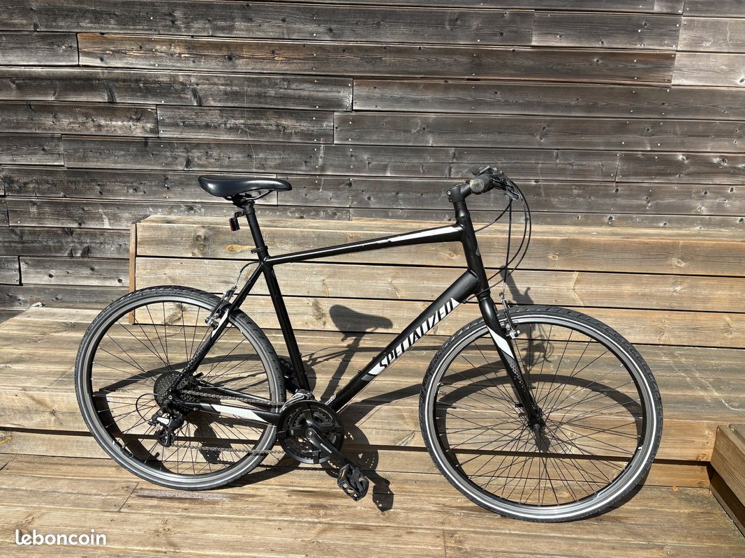 Specialized Sirrus XL Noir (image 1)