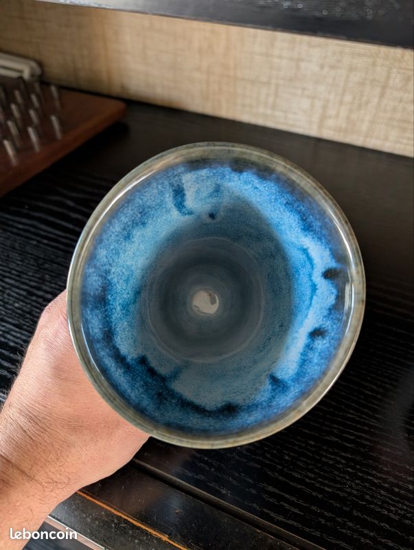 Petit vase bleu (image 2)