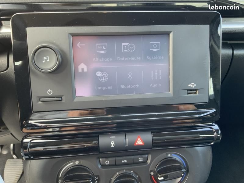 Citroen C3 1.2 PureTech 83ch S&S Live 120g (image 17)
