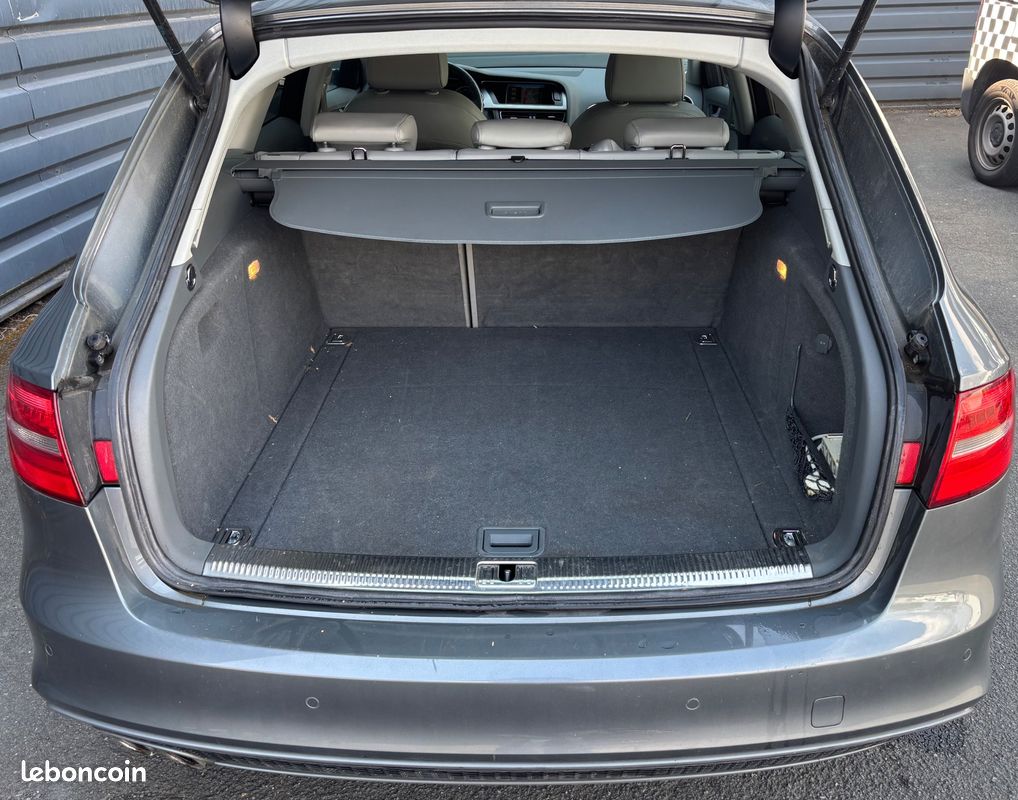 AUDI A4 AVANT 2.0 TDI 190 Ch S-line QUATTRO - Entretien Complet Audi - Caméra de recul - Sièges AV Elec (image 11)