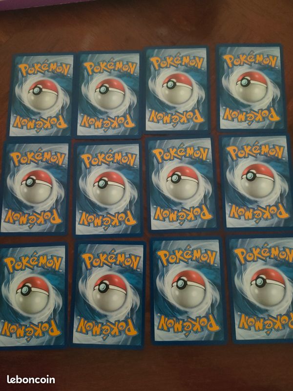 Lot 12 Cartes POKÉMON (image 2)