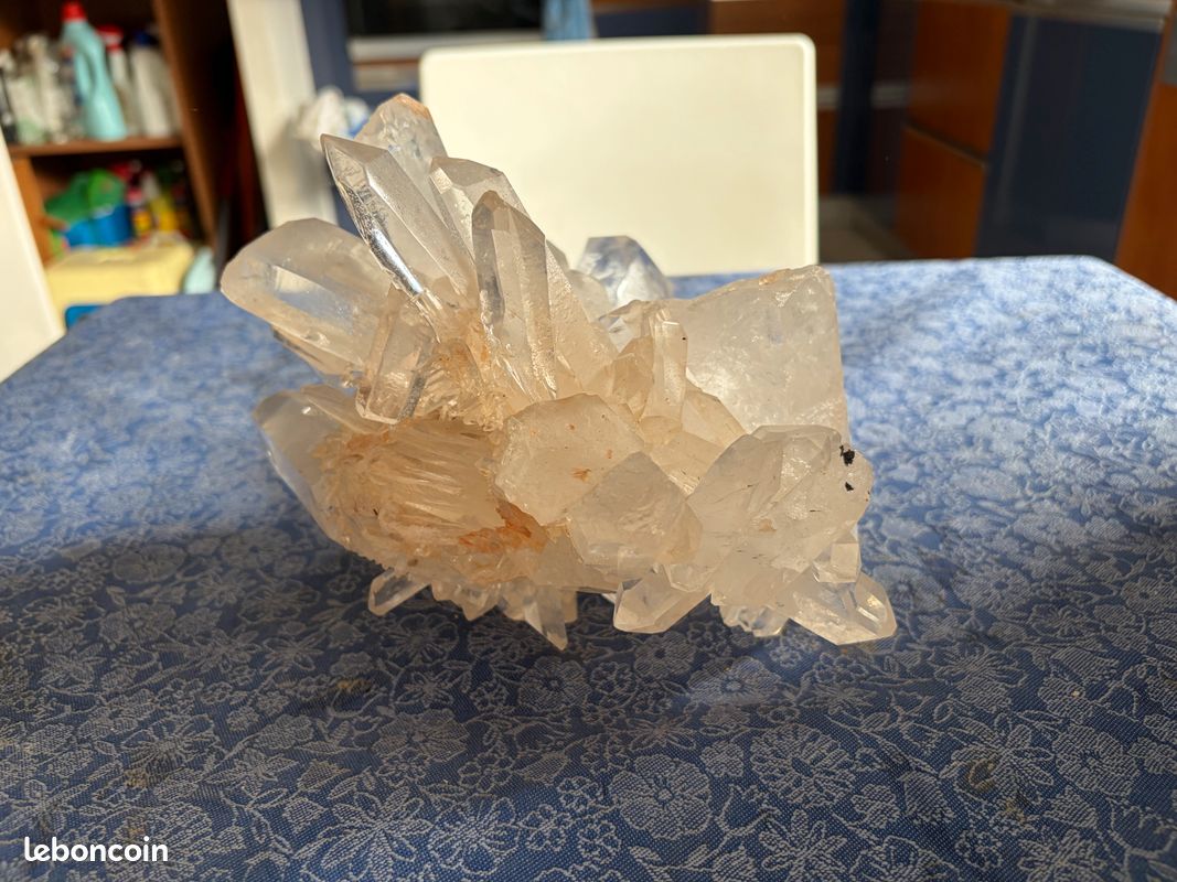 Superbe cristal de roche naturel – Quartz – (image 4)
