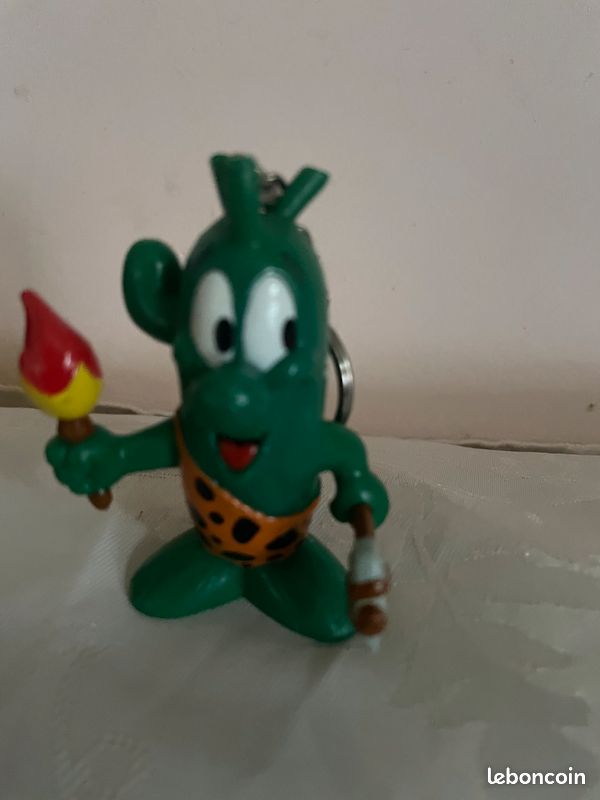 Figurine crocodile Yuppi Cactus 2000 - Collection