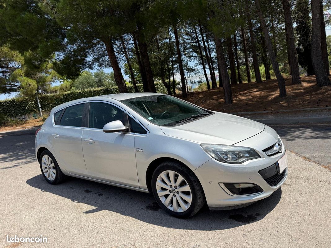 Opel Astra 1.4 Turbo 140cv Cosmo 2014 (image 1)