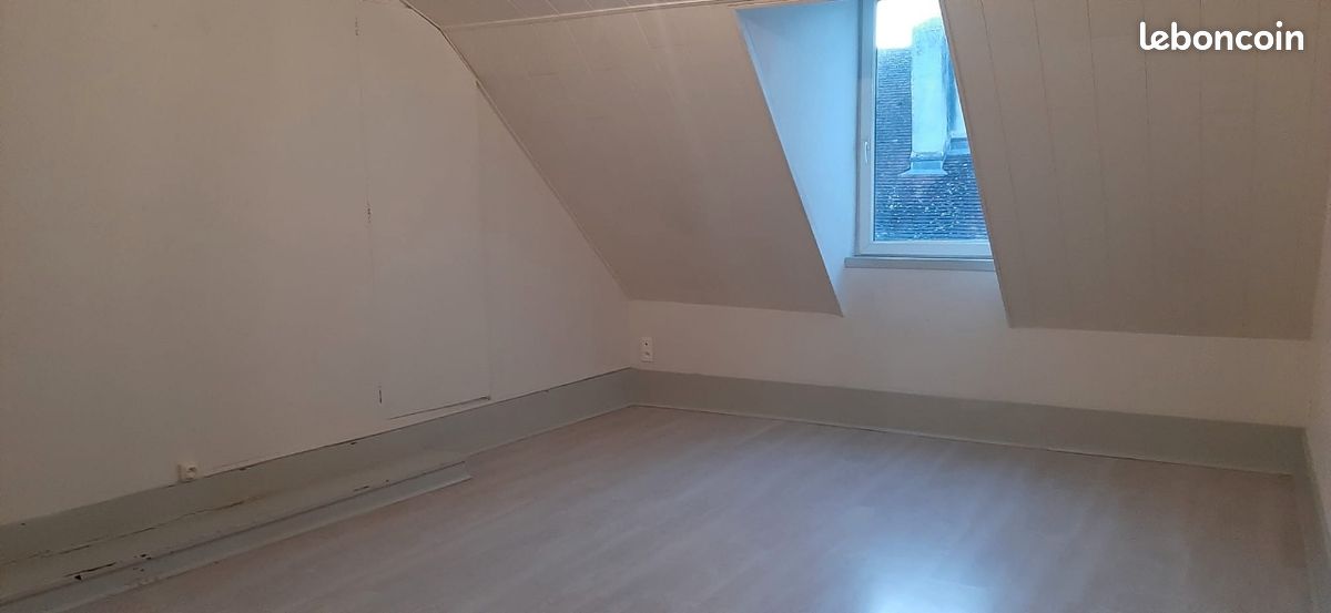 Appartement 2 pièces 58 m² · à Dole · 58 m² · 450 €