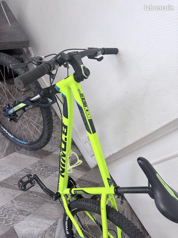 Vtt Rockrider 520 Btwin Vert Fluo VTT Rockrider 520 Vélos