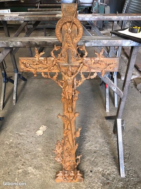Grande Croix de Cimetiére en fonte XIX e - 1m20 (image 2)