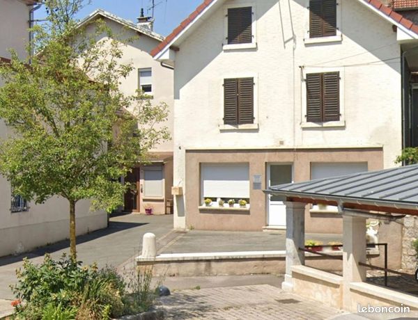 Maison 4 pièces 130 m²