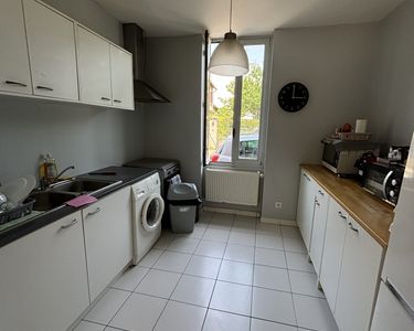 Maison 300 000 € - 90 m²