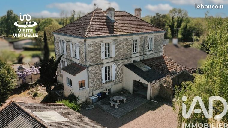 Propriété 7 pièces 172 m²
