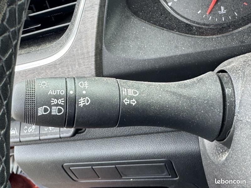 Renault Kangoo 1.5 Blue dCi 115ch Techno EDC (image 17)