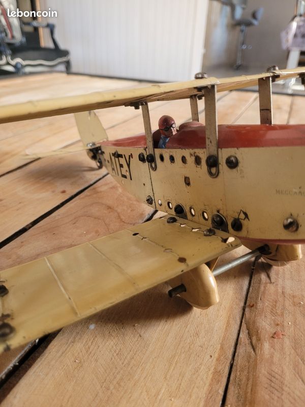 Lot De 2 Avions Anciens : Vautour 60B Dinky Toys (France) + Concorde Matchbox