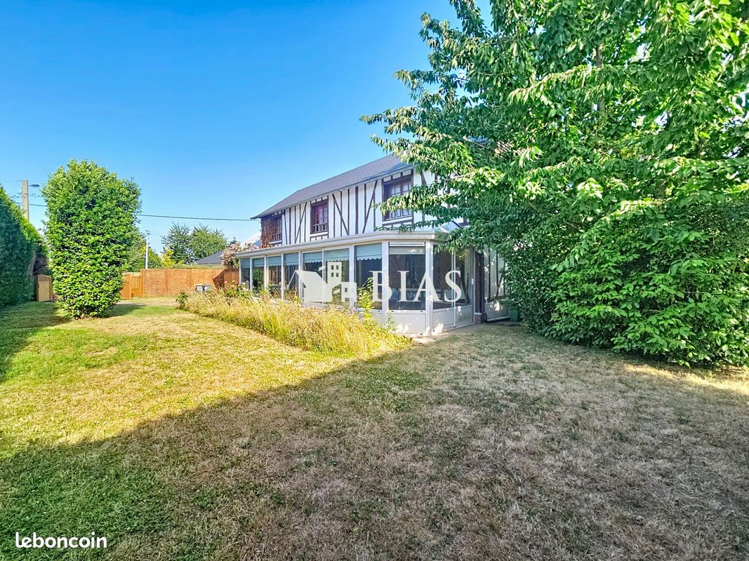 Maison 3 pièces 106 m² · à Le Neubourg · 106 m² · 155 000 €