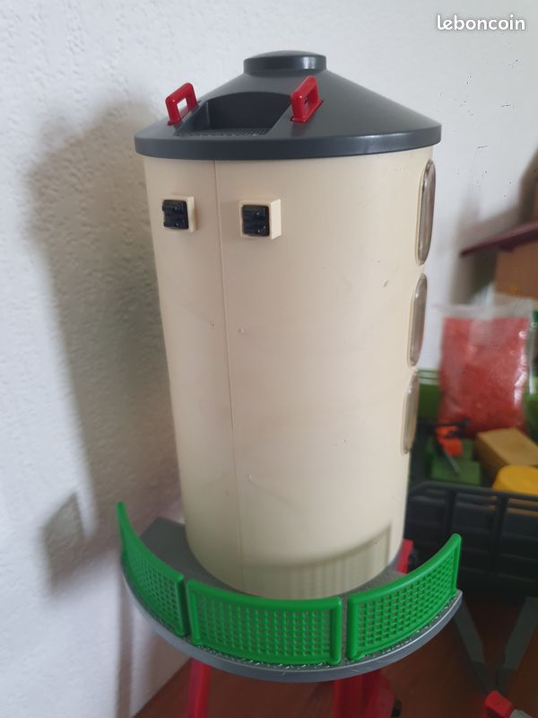 Playmobil ferme tracteur silo 4x4 enclos... (image 10)