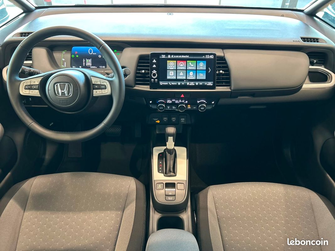 HONDA Jazz e:HEV 1.5 i-MMD Executive (image 9)