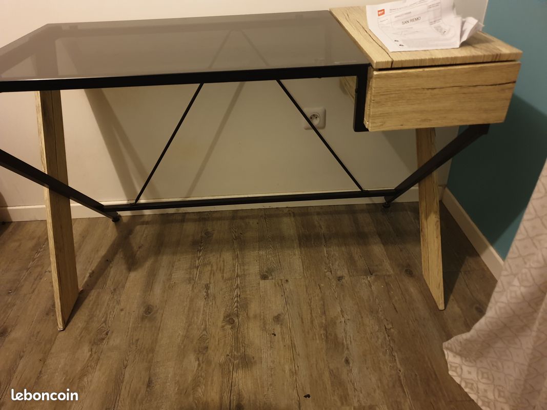 Bureau San Remo en Chene et Metal avec une surface en verre (image 2)