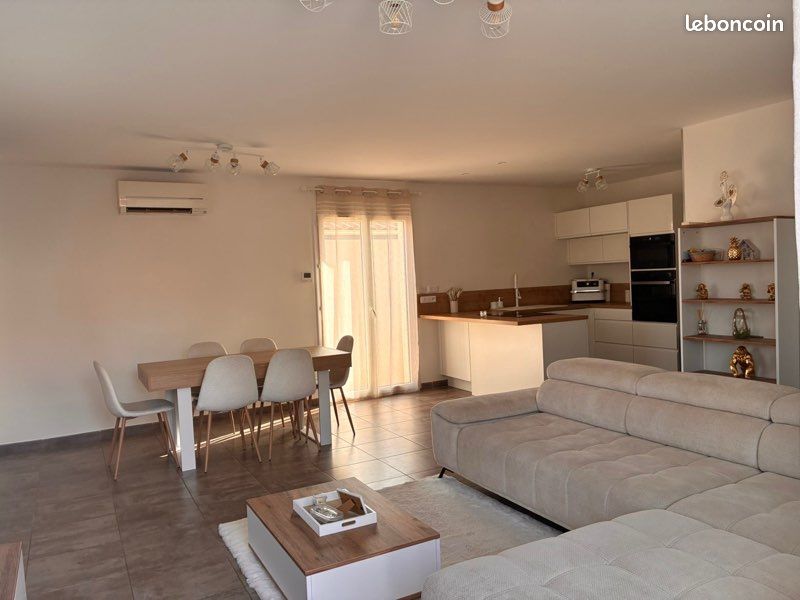 Maison 5 pièces 122 m² · à Saint-Thibéry · 122 m² · 350 000 €
