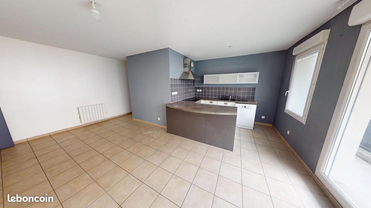 Appartement a louer vaulx-en-velin - 3 pièce(s) - 60 m2 - Surfyn