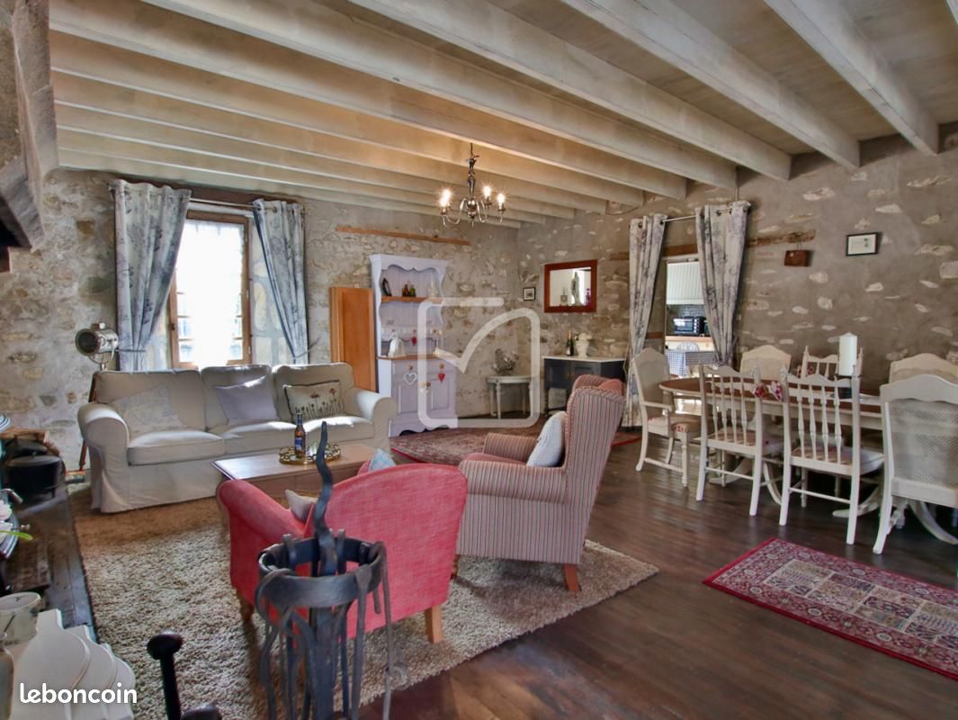 Maison 4 pièces 87 m² - Courlay 79440 (image principale 5)