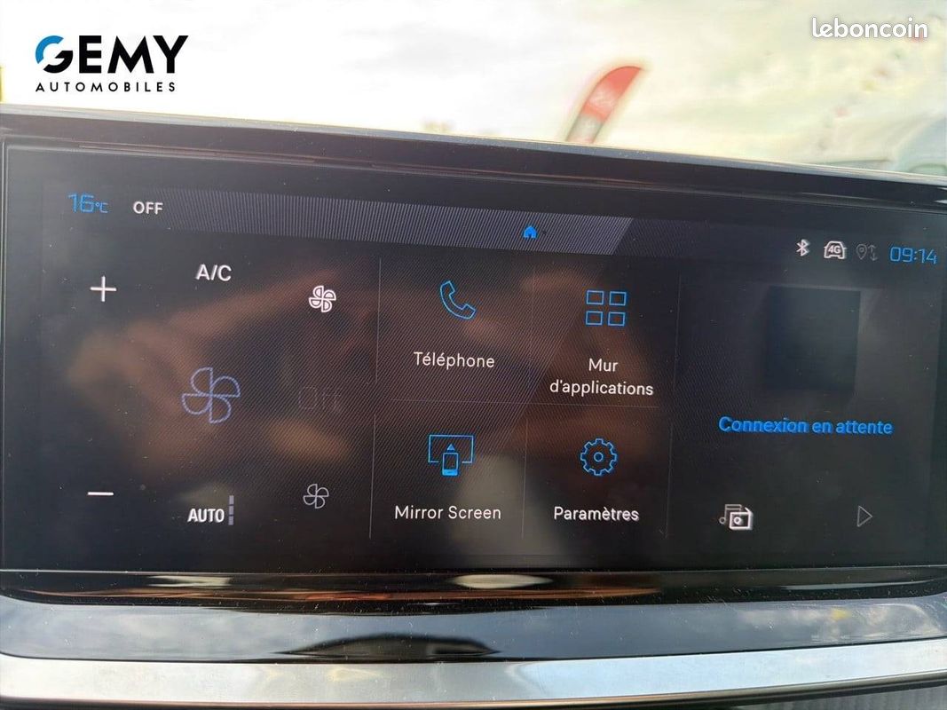 PEUGEOT 2008 Electrique 54 kWh 156 ch Allure (image 13)