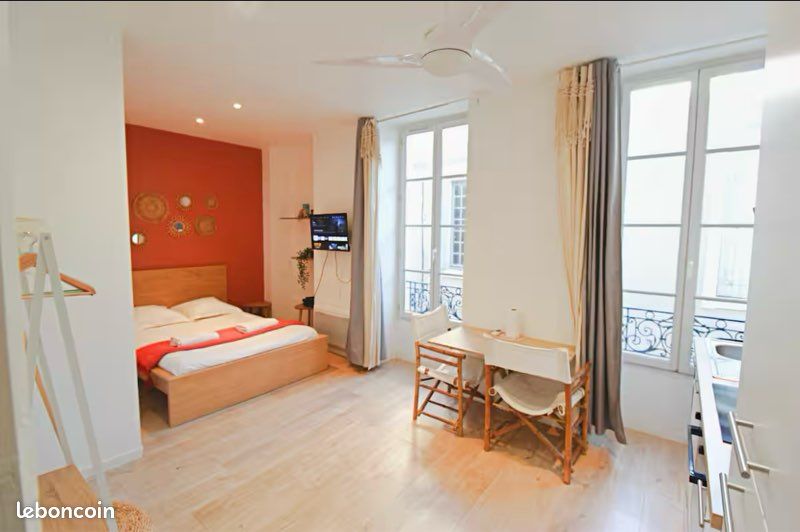 Appartement 1 pièce 25 m² · à Nîmes · 25 m² · 500 €/mois