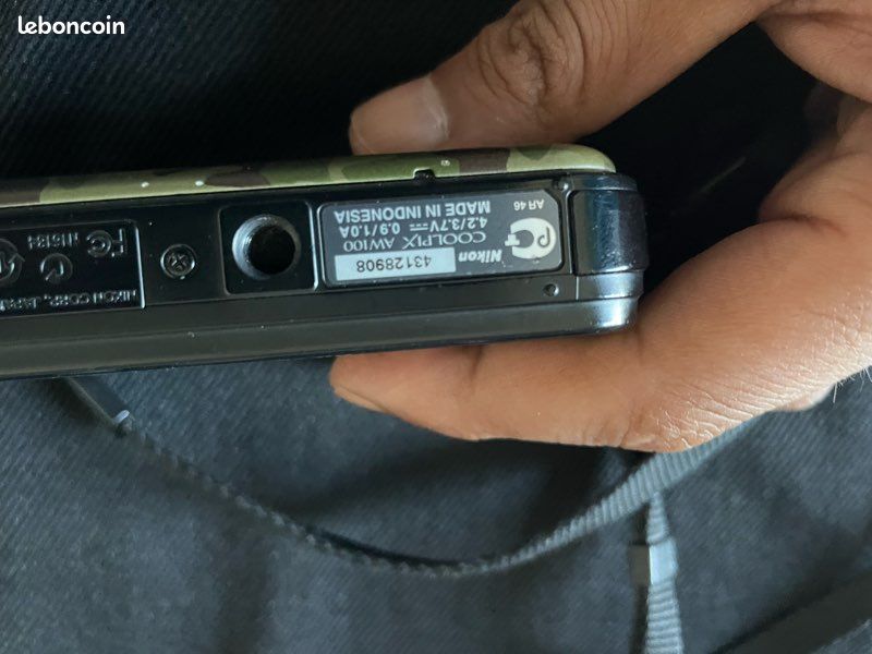 Nikon Coolpix AW100 waterproof (image 13)