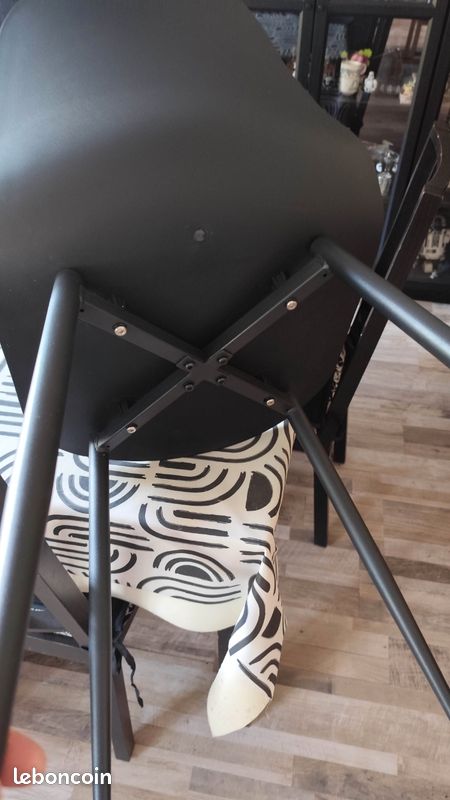 Lot de 6 chaises contemporaines (image 3)