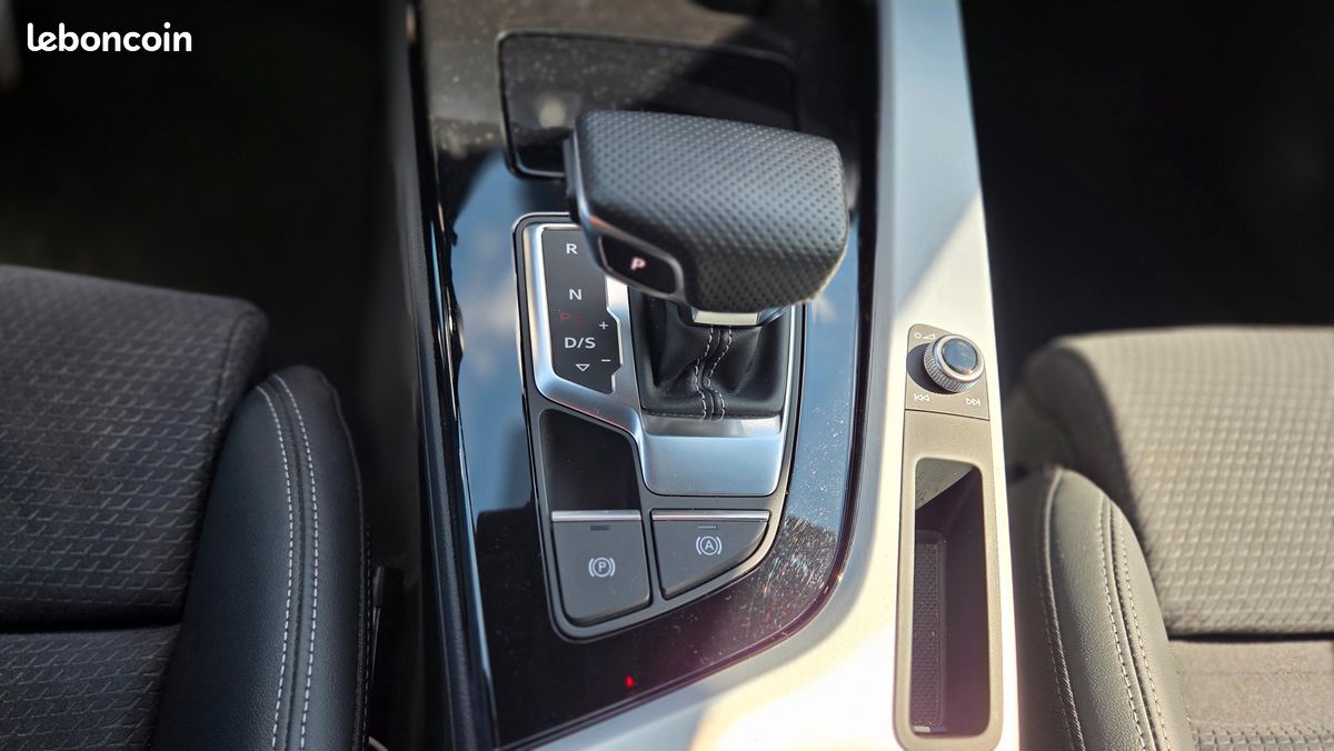 AUDI A4 AVANT 40 TDI 204CH S-TRONIC QUATTRO S-LINE - PCK BLACK - PCK VILLE - PCK ROUTE - CLÉ CONFORt (image 20)