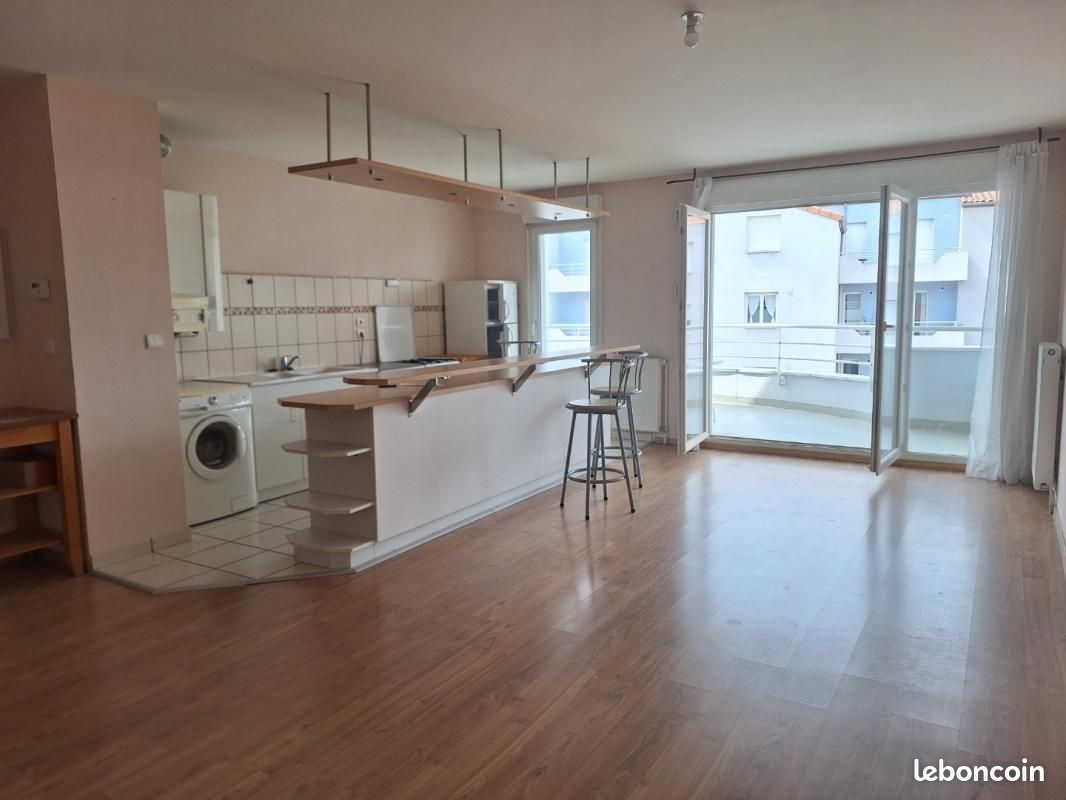 Appartement 3 pièces 72 m² · à Clermont-Ferrand · 72 m² · 830 €/mois