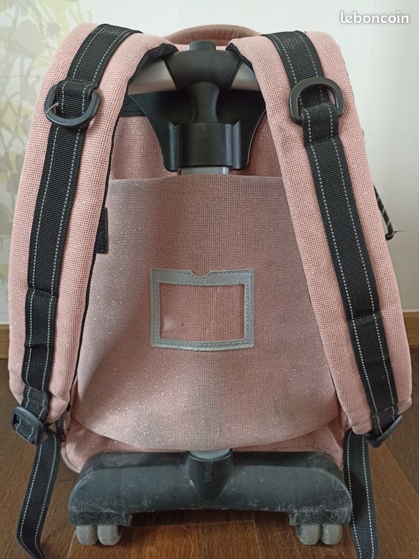 Joli cartable a roulette + trousse + pochette assorties (image 4)
