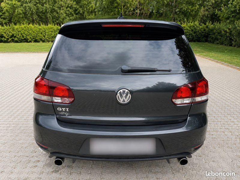 Volkswagen Golf 6 VI GTI 2.0 TSI 211 - TOIT OUVRANT - CUIR - XENON - GPS - 108 000 km (image 3)
