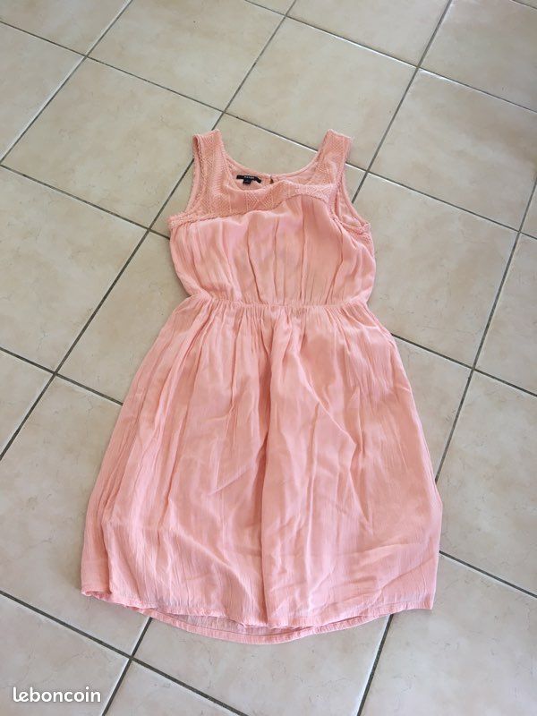 Robe S (image 1)