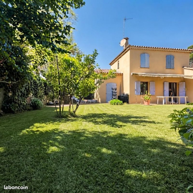 Maison 6 pièces 125 m² · à Marseille · 125 m² · 688 000 €