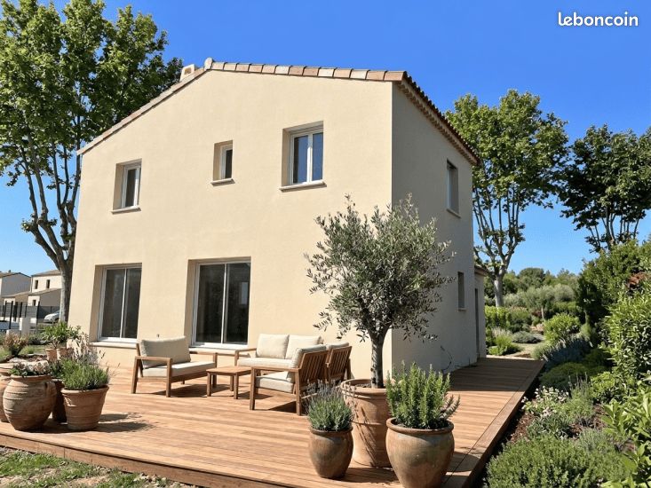 Maison 4 pièces 80 m² · à Uzès · 80 m² · 255 900 €