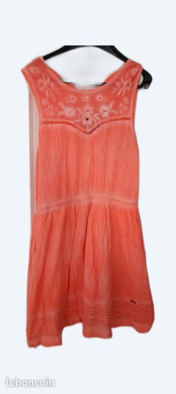 Robe ete double superdry taille medium (image 1)