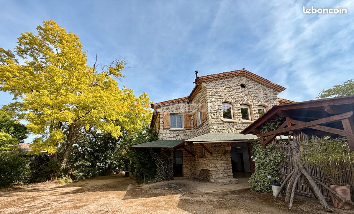 Maison 5 pièces 205 m² · à Limoux · 205 m² · 529 000 €