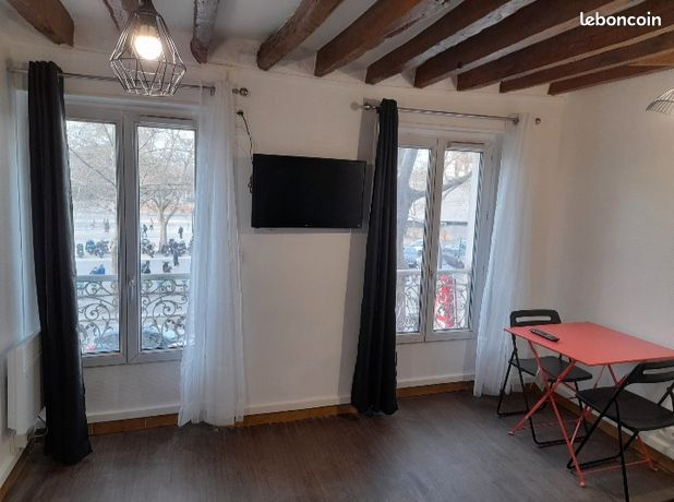 Bel appartement près des transports et commerces