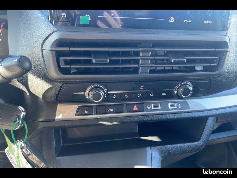 Peugeot Expert FGN M DIESEL 150 CH MANUELLE (image 17)