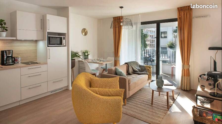 Appartement 1 pièce 45 m² · à Châtellerault · 45 m² · 655 €