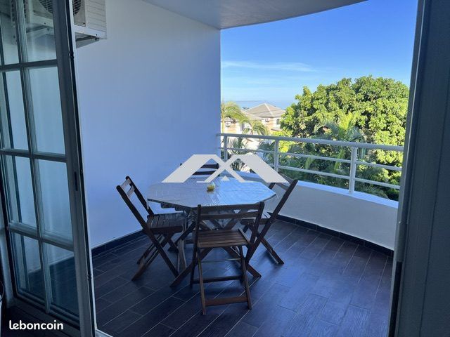 Appartement 1 pièce 30 m² · à Saint-Pierre · 30 m² · 730 €/mois