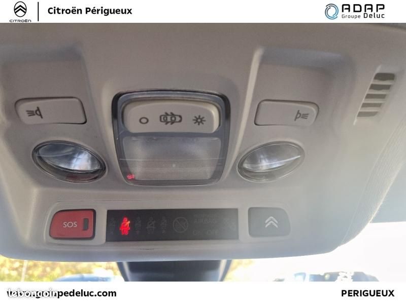 Citroen C3 1.2 PureTech 83ch S&S Feel Pack (image 34)